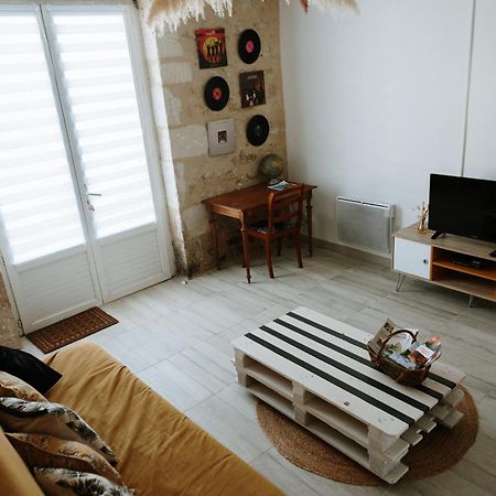 Apartamento Studio De Plain-Pied Avec Terrasse Et Jardin Saint-Meard-de-Gurcon Exterior foto